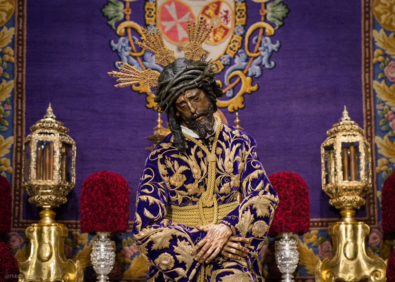 Celebrado el solemne y devoto Besamanos a Jesús del Gran Poder