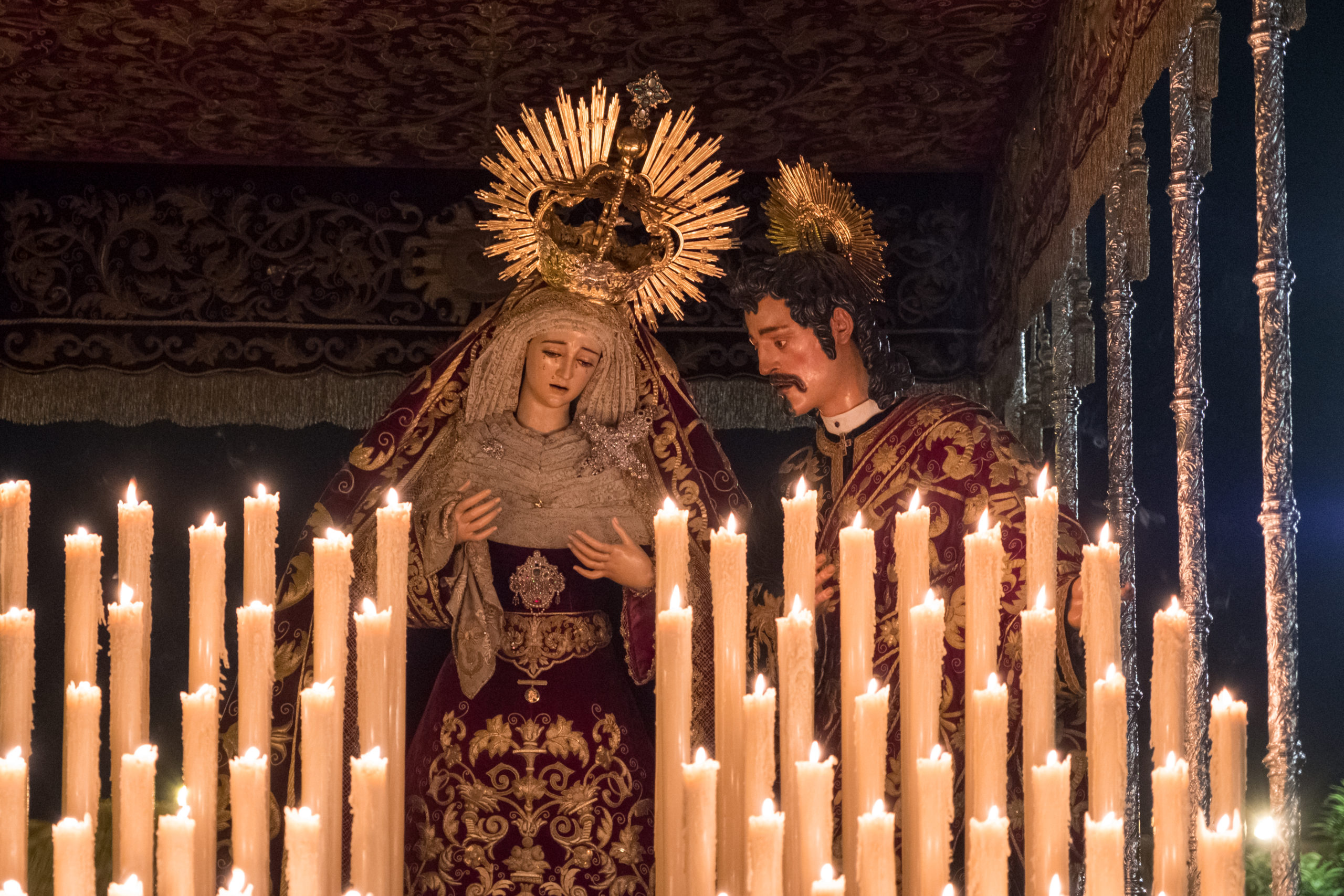 Santa Misa Solemne en honor a San Juan Evangelista | Hermandad del Gran ...