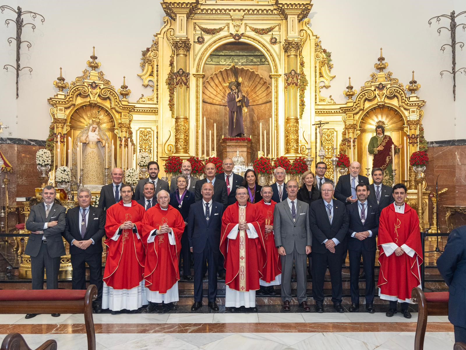 Toma de posesión nueva Junta de Gobierno | Hermandad del Gran Poder ...