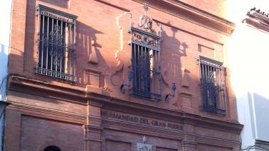 Inicio de la ejecución de las obras en la Casa de Hermandad